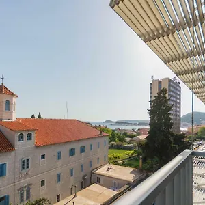  Apartment Luxury Lucy In Center With Amazing Sea-view